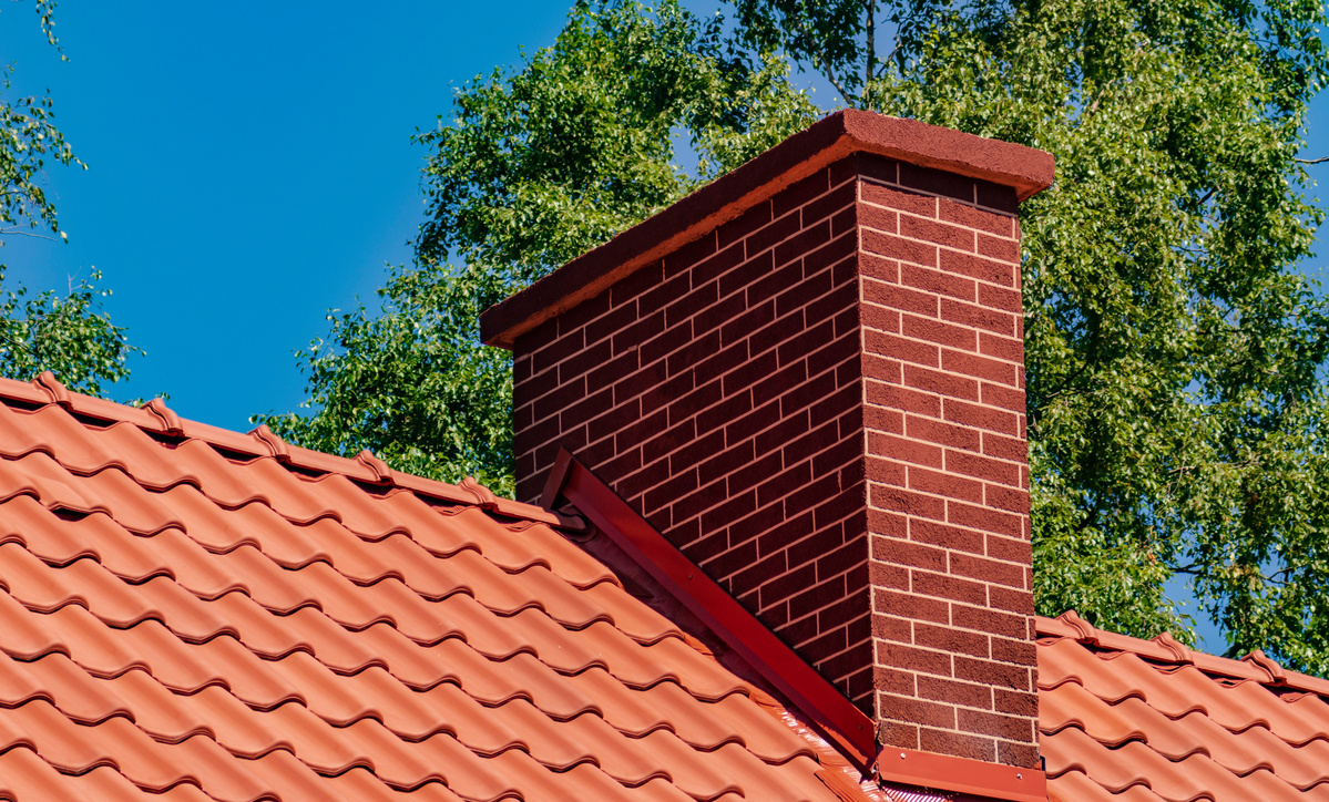 Why You Should Consider Tuckpointing Chicago For Your Chimney